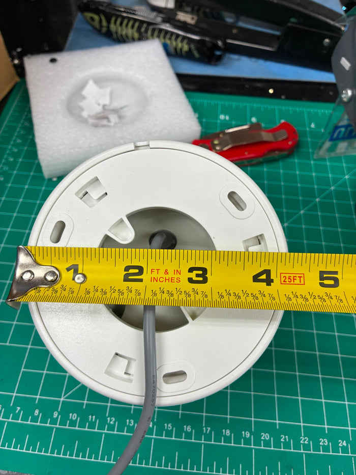 Base diameter approx. 4.4 in
