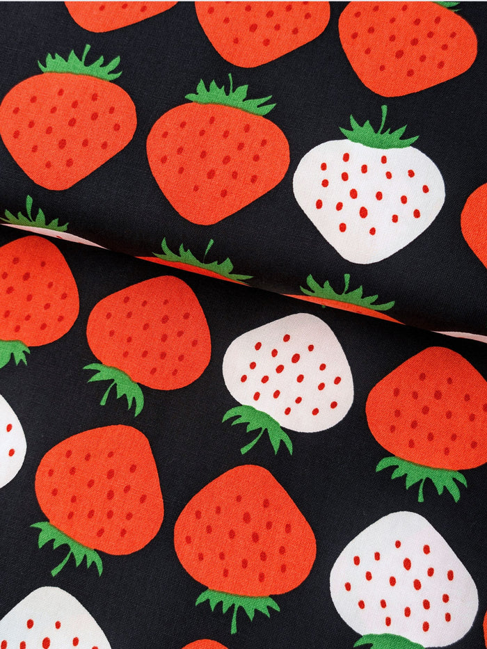 Asano - Big Strawberries Cotton Oxford Canvas Fabric - Black & white REMNANT