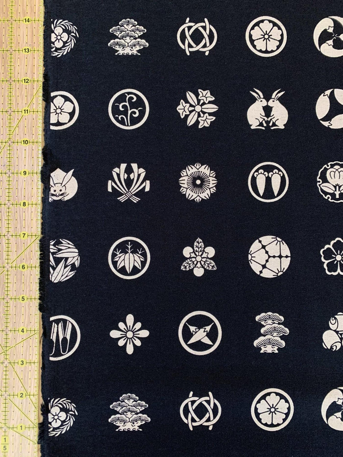 Craft-P - Japanese Family Crests Kamon Cotton Fabric - Black Beige