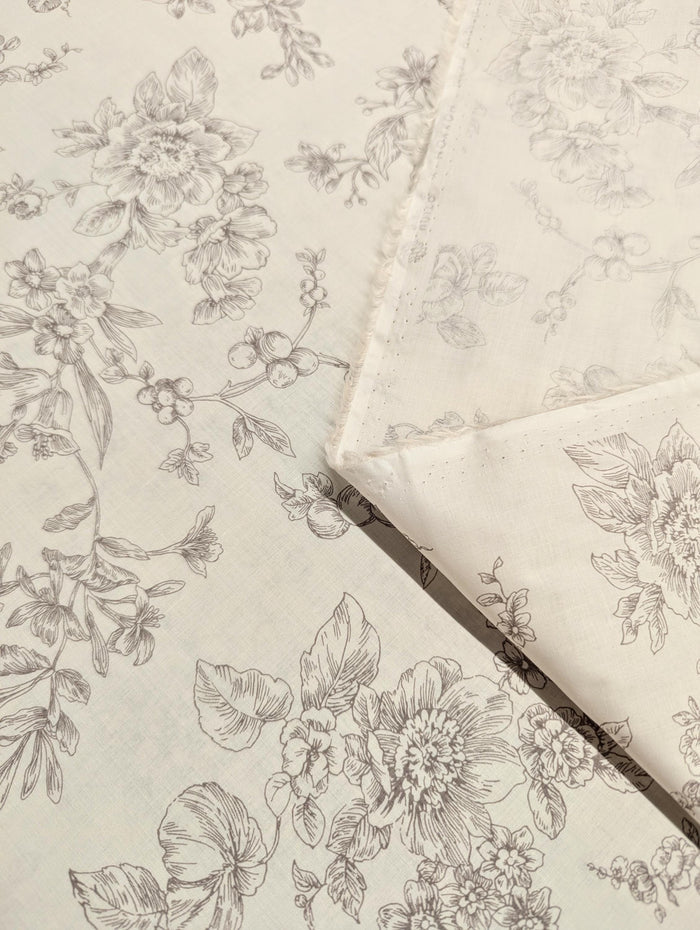 Hokkoh - Botanical Filigree Cotton Lawn - White and Gray