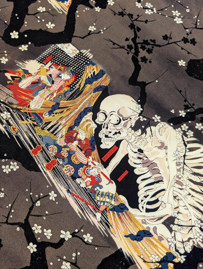 Hokkoh - Gashadokuro Yōkai Rayon - Gray