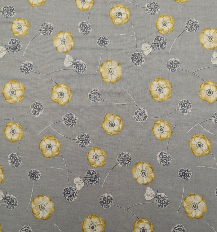 Koizumi - Poppies and Butterflies Cotton/Linen Blend - Gray