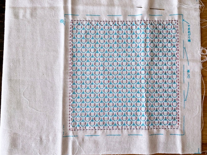 Olympus - Apples Sashiko Handkerchief Sampler Kit - White