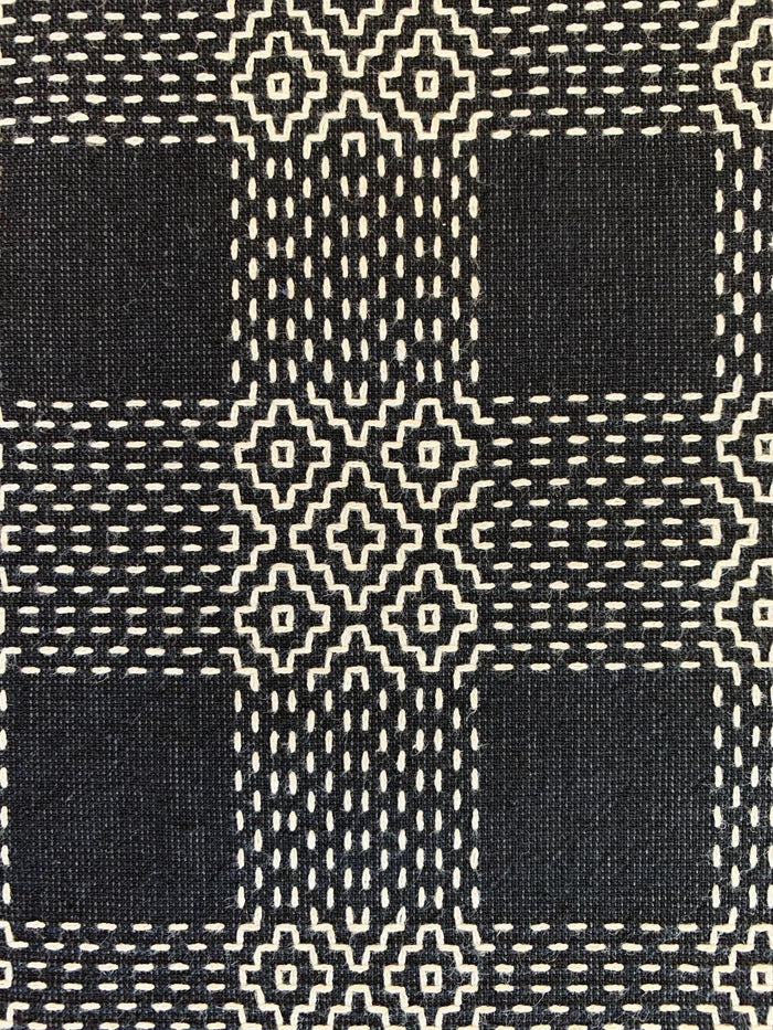 Olympus - Sashiko Sakizomemomen Fabric by the Yard - Black White