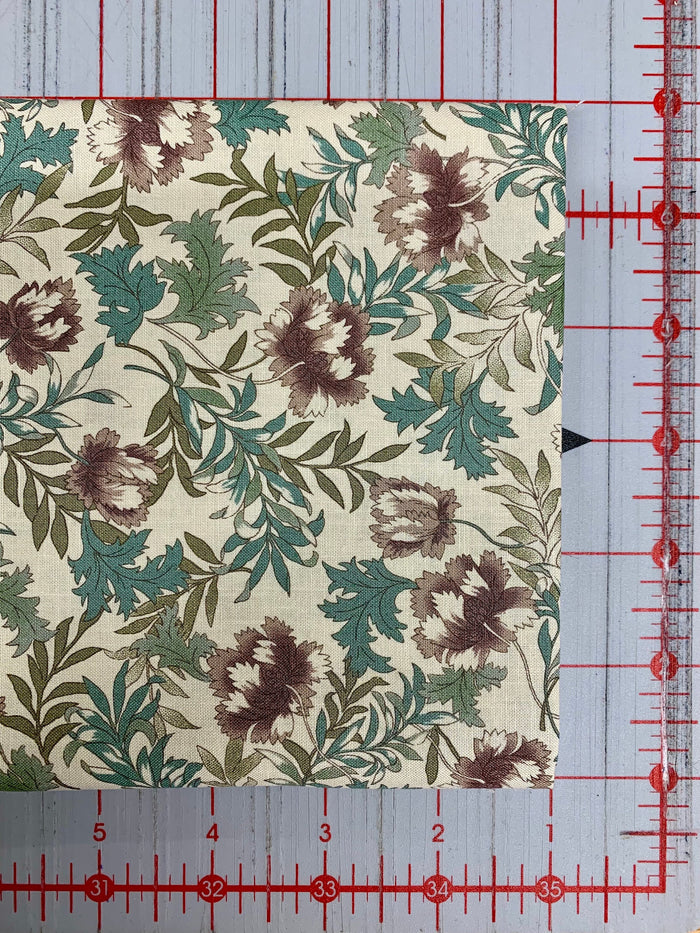 QuiltGate - PRE-CUT Gentle Flowers Dried Flowers Cotton Fabric