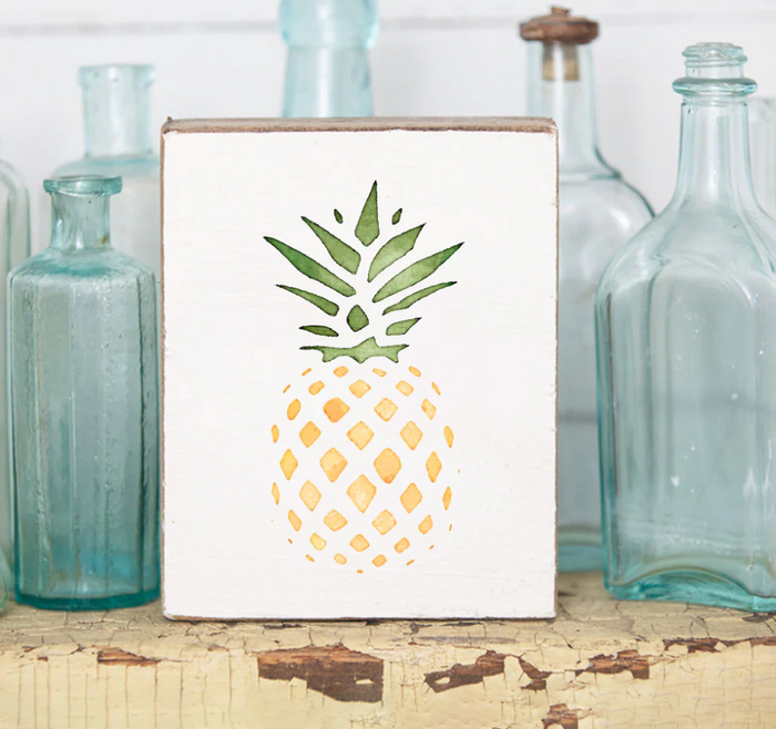 Rustic block pineapple design — personalized tropical home decor