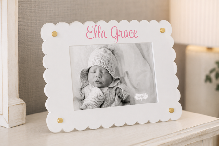 Scallop Acrylic Frame